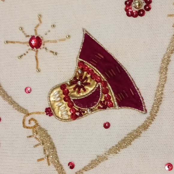 Holiday cardigan sweater - Picture 7 of 11